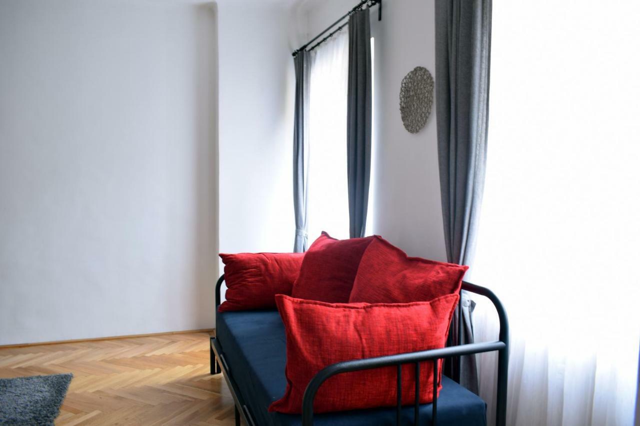 Diamond Astoria Apartments Будапеща Екстериор снимка