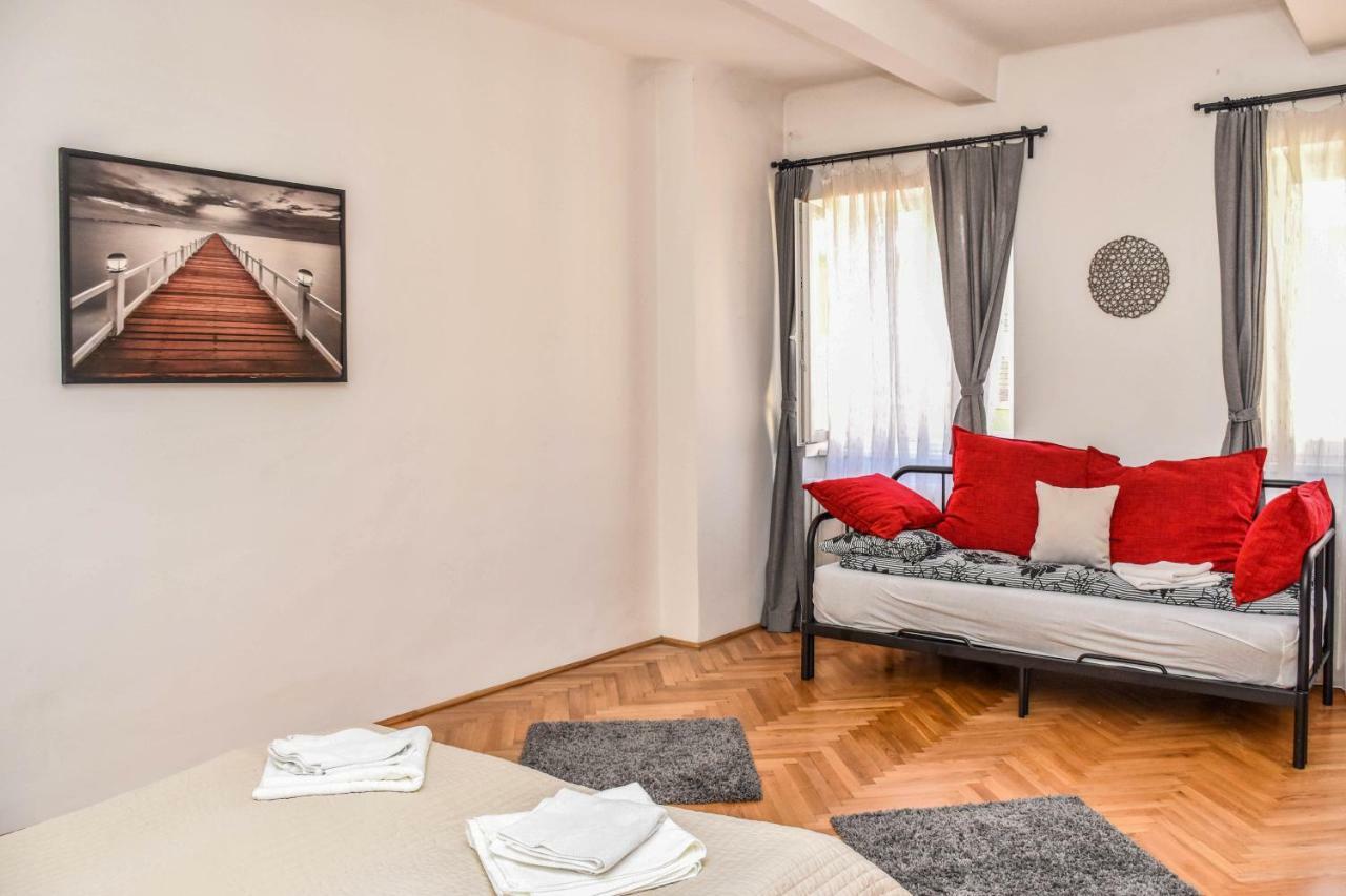 Diamond Astoria Apartments Будапеща Екстериор снимка