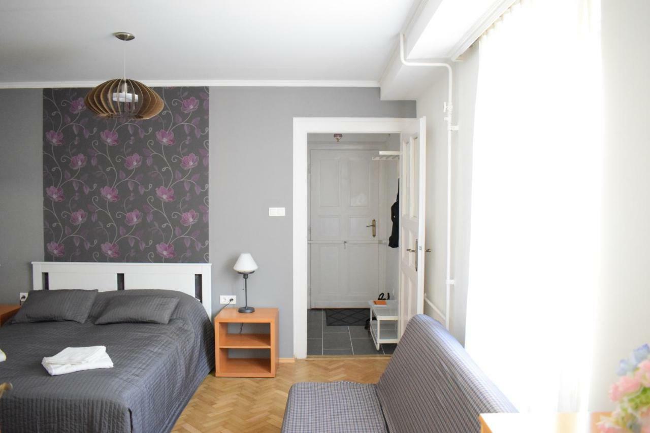 Diamond Astoria Apartments Будапеща Екстериор снимка