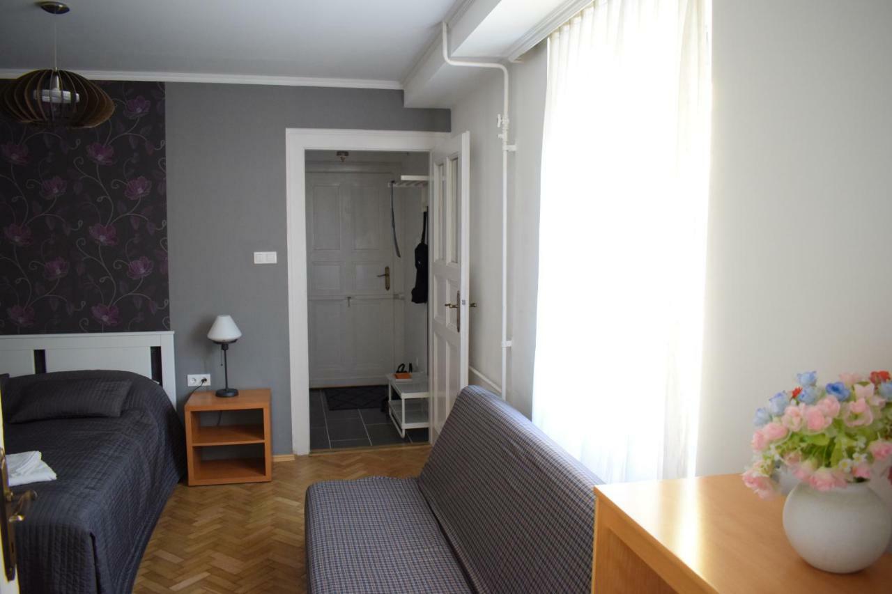 Diamond Astoria Apartments Будапеща Екстериор снимка